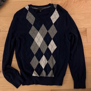 Banana Republic V-Neck Sweater in Dark Blue and Light Gray Argyle